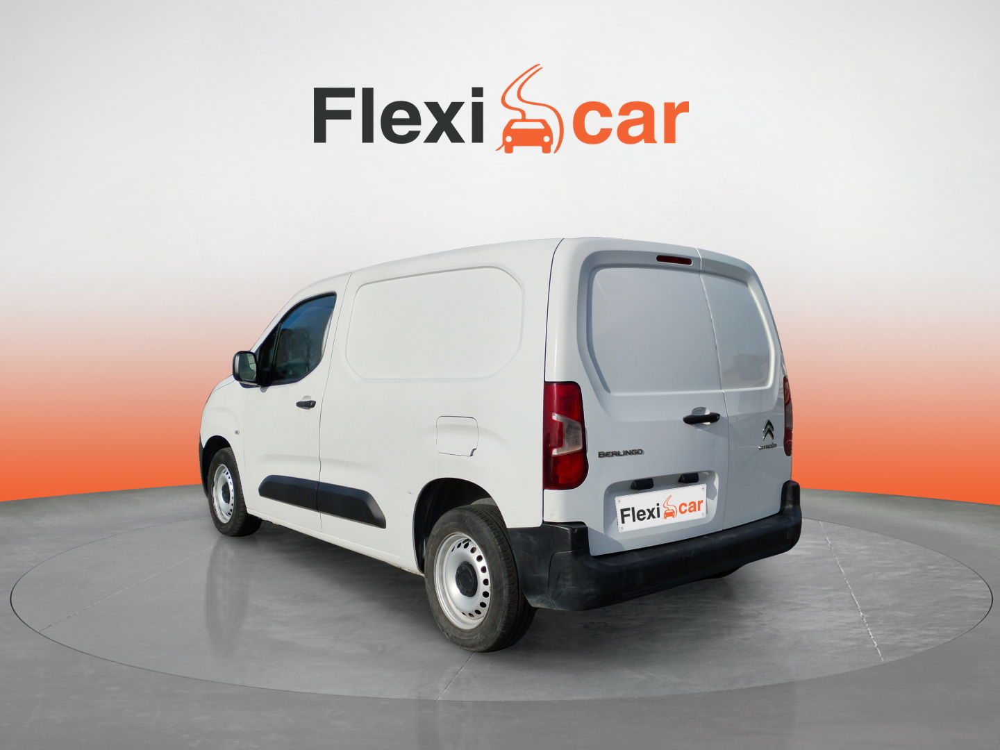 https://cdn-flexicar.caraffinity.it/public_appraisal_images_pro/images/stock/134042/CO22z74vXX__WhatsApp Image 2025-02-17 at 16.10.51 (1).jpeg